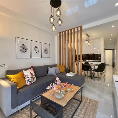 Mango Apartment & Suite By Halu! Tesalonika Bagian luar foto