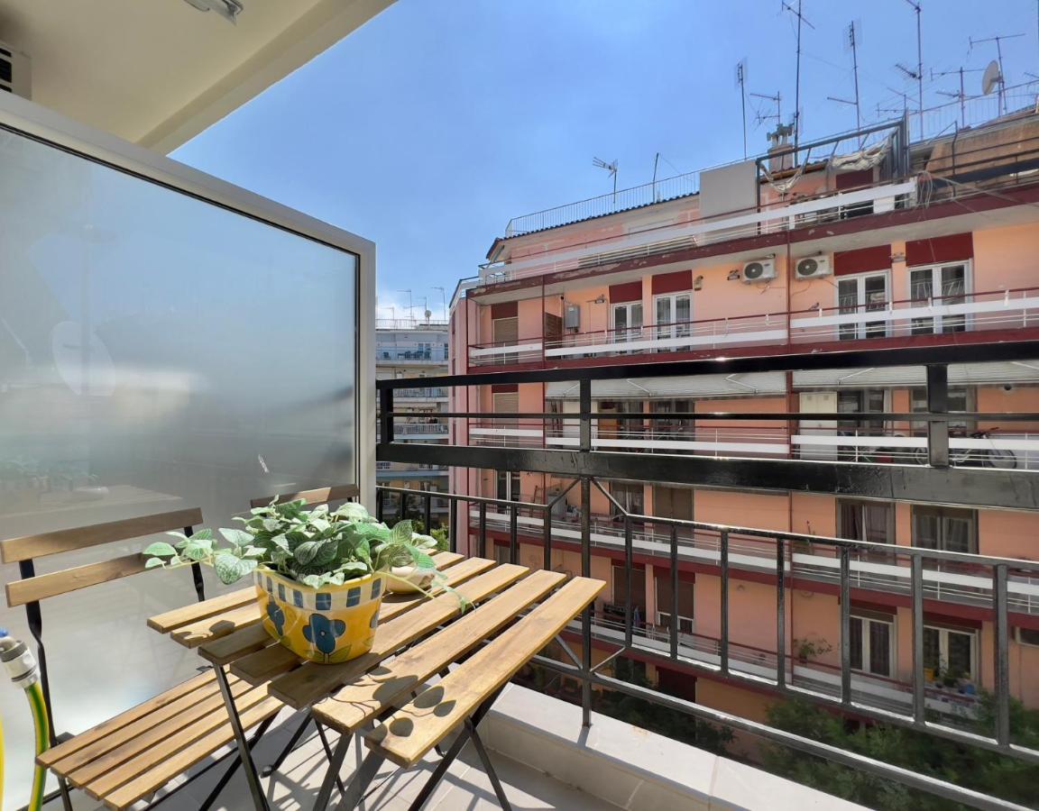 Mango Apartment & Suite By Halu! Tesalonika Bagian luar foto